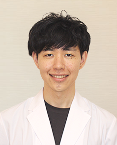 歯科医師 岡崎寛弥
